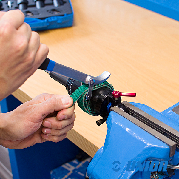 Klucz UNR-1705/2DP taśmowy