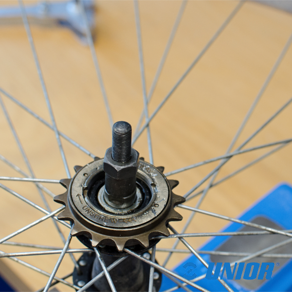 Klucz do wolnob. UNR-1722/2BI do 1s;Uniwersalny