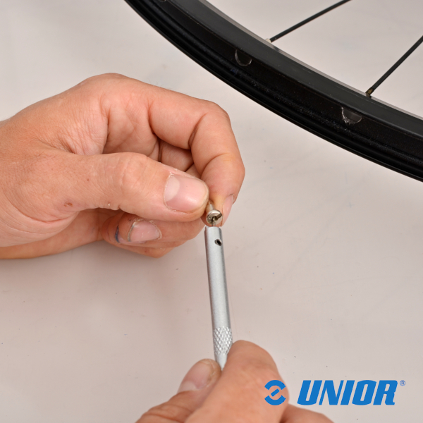 Przyrząd UNR-1751/2T d/nypli